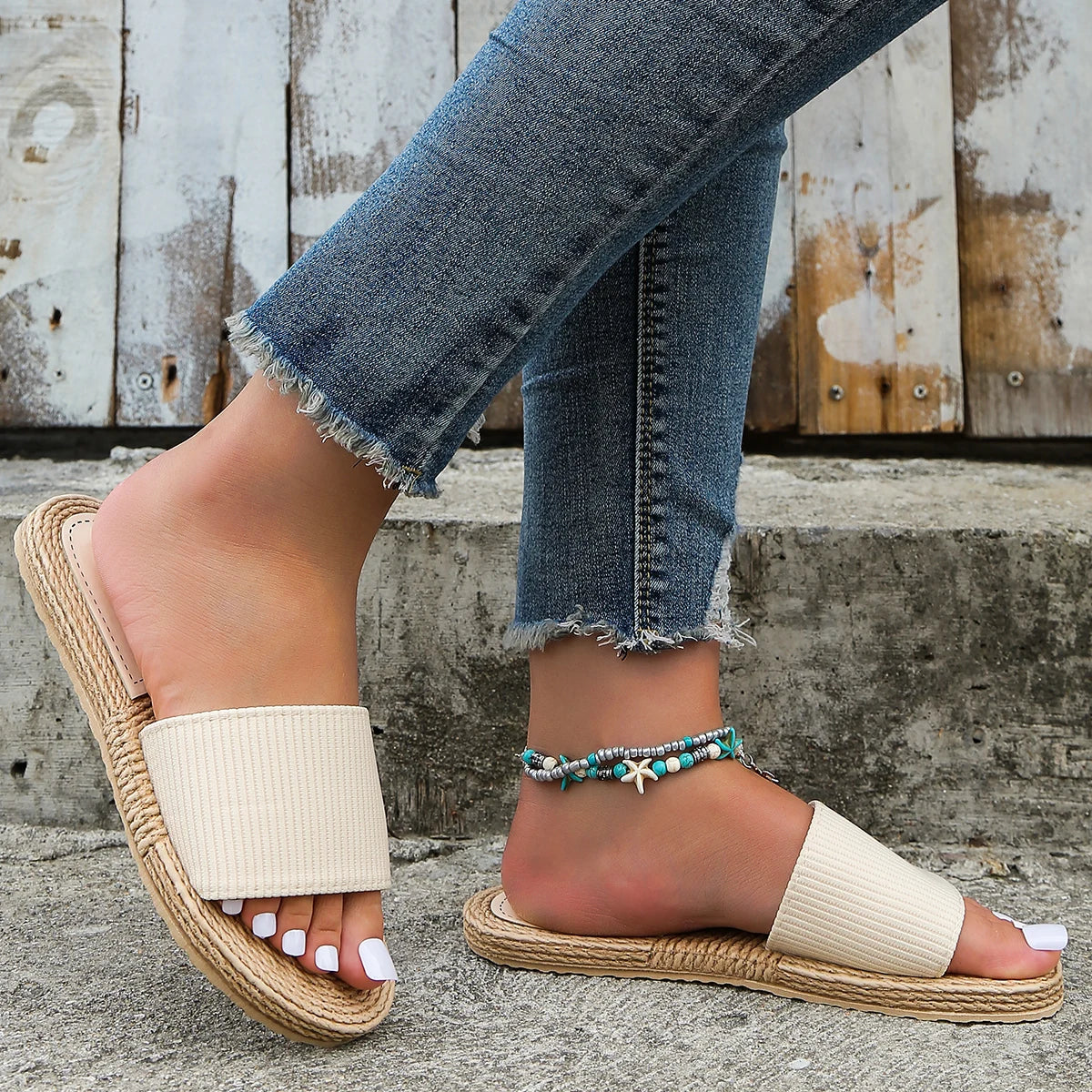 Women's fashion trend non-slip wear comfortable soft soled flat sandals flip-flops Nitoostore